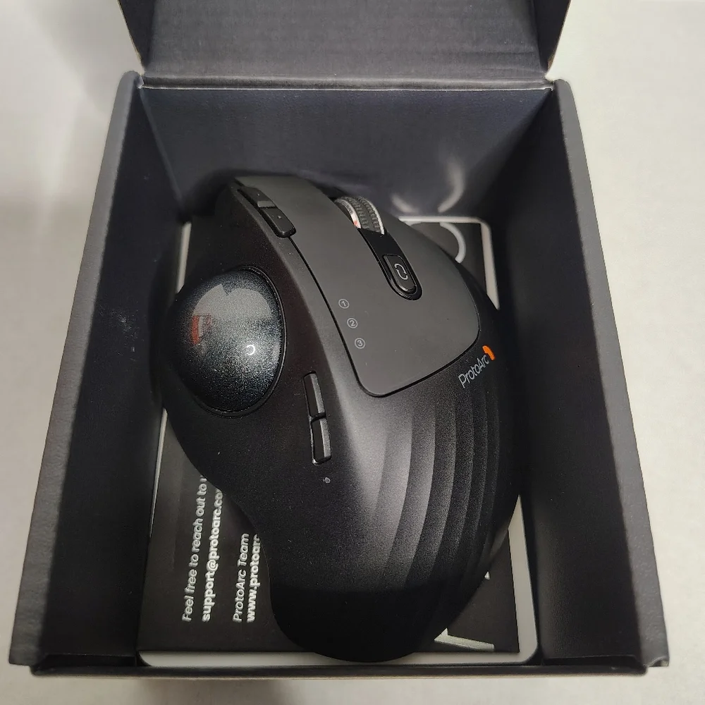 ProtoArc EM01 NL Ergonomic Bluetooth Wireless Trackball Mouse Rollerball Thumb